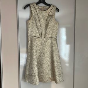 VINCE CAMUTO dress